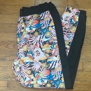 The North Face Sweatpants